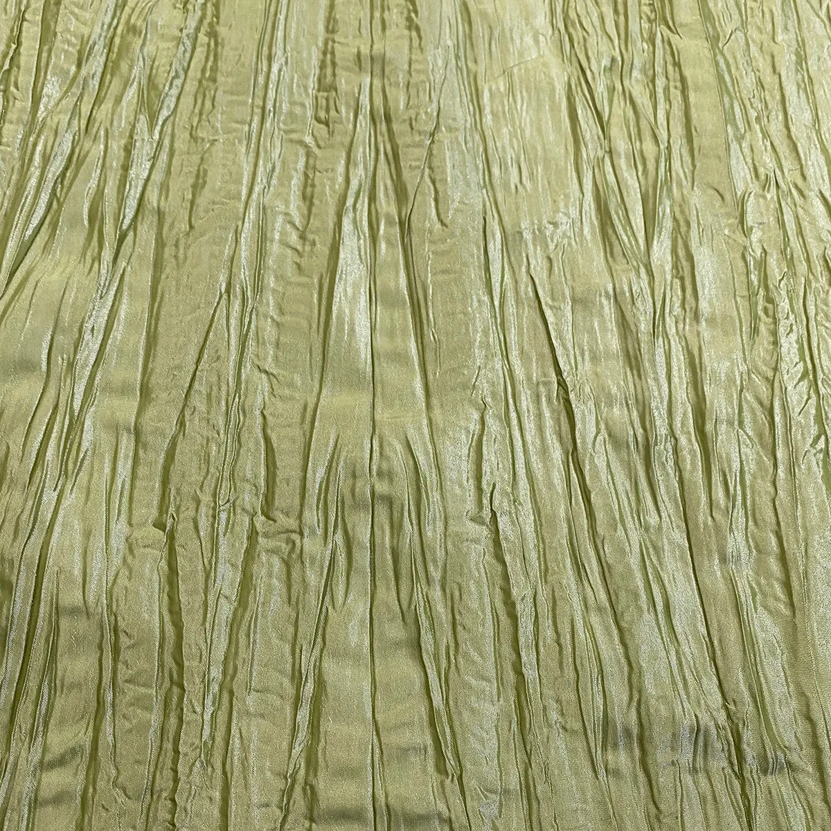 Accordion Taffeta Table Linen in Olive
